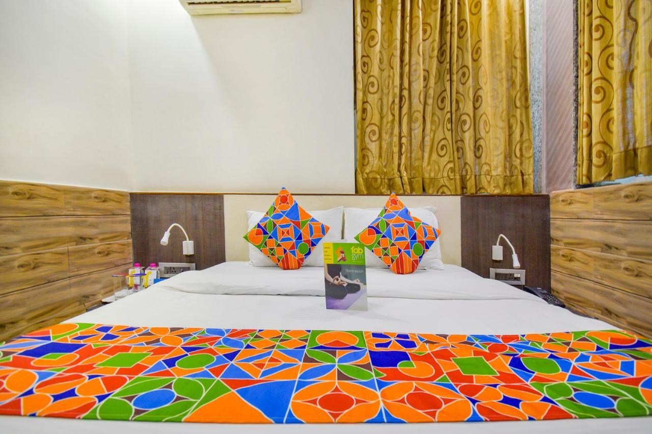 Fabhotel Kohinoor Plaza อาเมดาบัด ภายนอก รูปภาพ