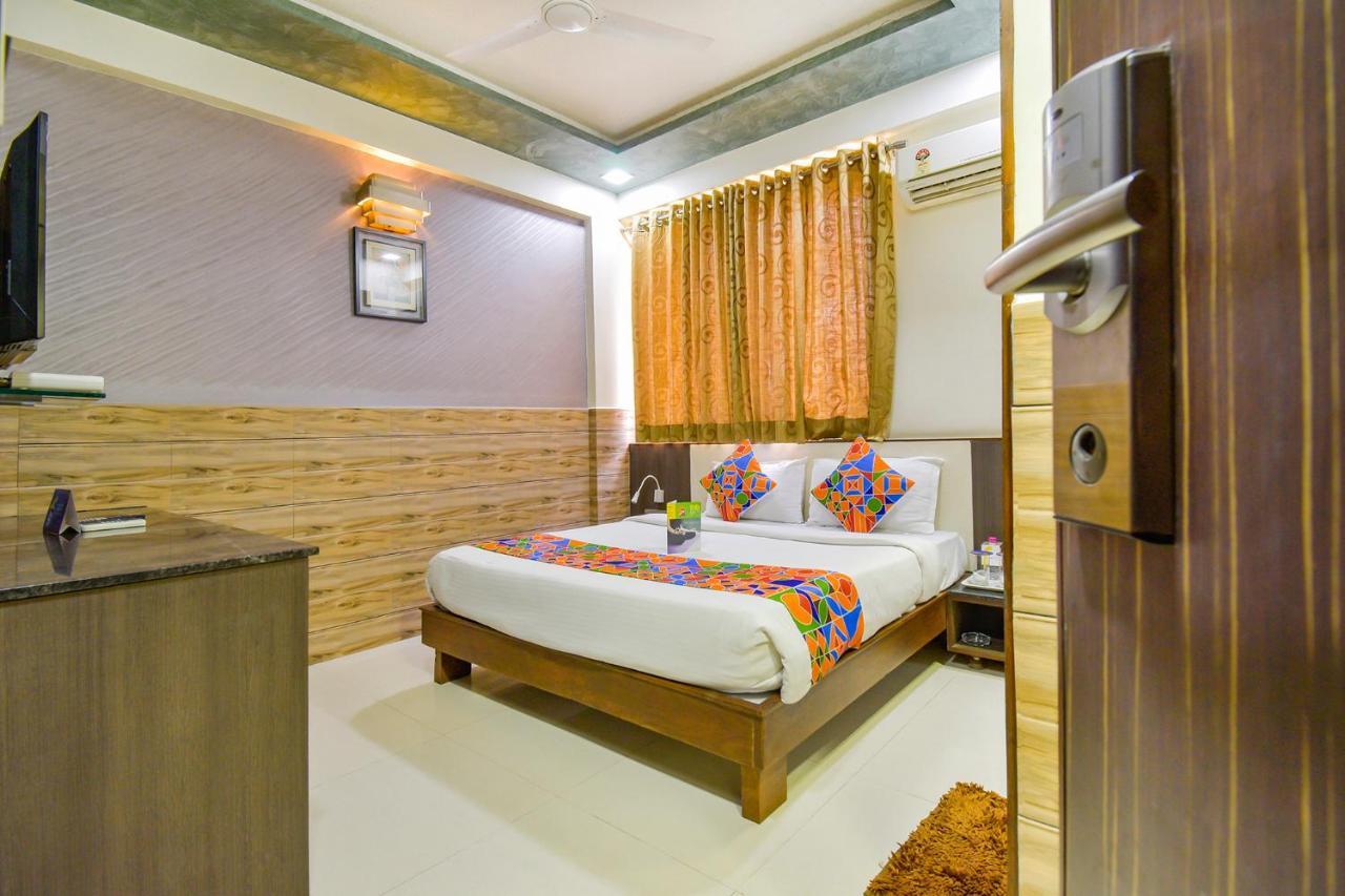 Fabhotel Kohinoor Plaza อาเมดาบัด ภายนอก รูปภาพ